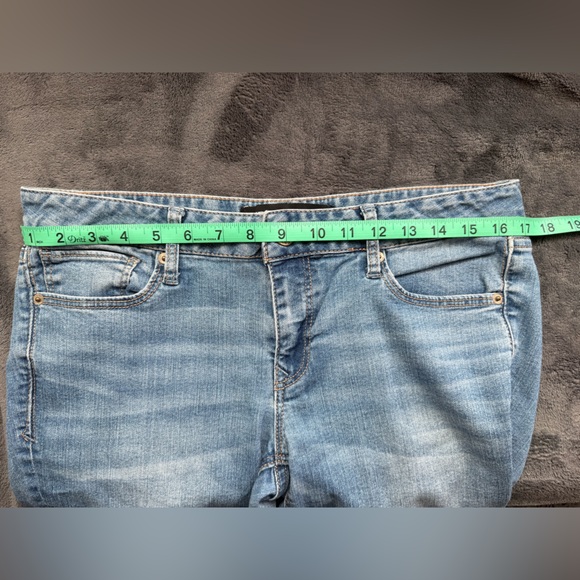 Express Skinny Stella Low Rise Jeans - Picture 7 of 8